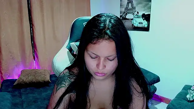 Snapshot of milk_hot_mafe chatting on February 11, 2026, 5:07 pm milk hot mafe online show from February 11, 2026, 5:07 pm