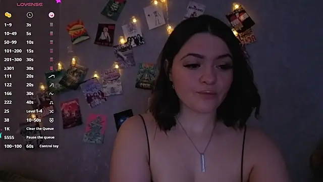 YummyTira online show from February 15, 2026, 1:02 am