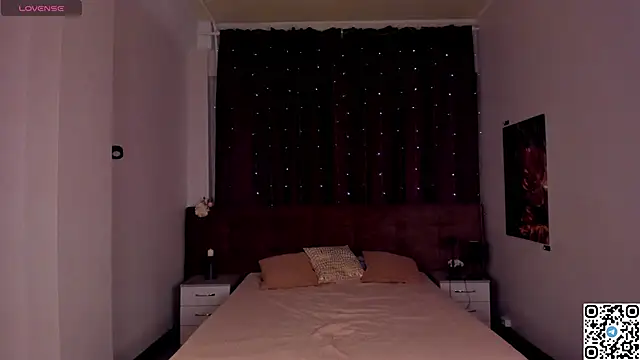 Snapshot of EmmaPratt chatting on February 13, 2026, 1:12 am EmmaPratt online show from February 13, 2026, 1:12 am