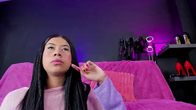 Snapshot of AquaRivers chatting on December 21, 2025, 12:01 pm AquaRivers online show from December 21, 2025, 12:01 pm