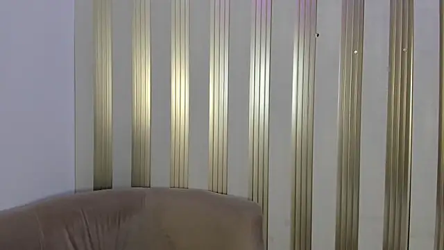 Snapshot of amber__moon_ chatting on January 15, 2026, 11:37 am amber moon online show from January 15, 2026, 11:37 am