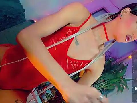 agathaferrer3 online show from March 22, 2026, 12:58 am