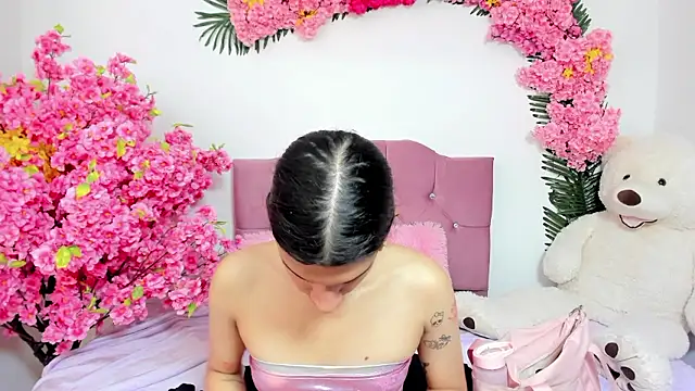 Snapshot of Bianca_baldwin_ chatting on January 12, 2026, 8:36 pm Bianca baldwin online show from January 12, 2026, 8:36 pm