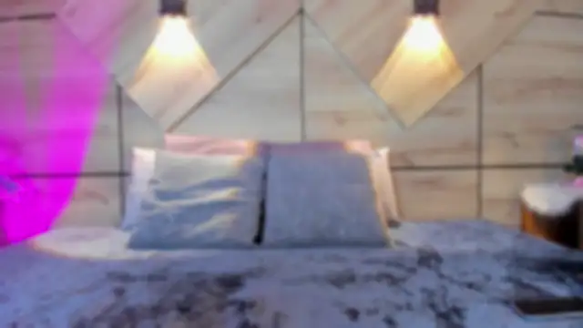 Snapshot of sussan_fox_ chatting on February 27, 2026, 8:09 pm sussan fox online show from February 27, 2026, 8:09 pm