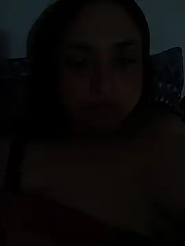 laura395 online show from December 15, 2025, 8:13 pm