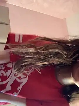 yasmina2020 online show from April 2, 2026, 4:59 pm