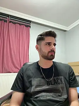 Snapshot of berke3424 chatting on March 11, 2026, 10:27 pm berke3424 online show from March 11, 2026, 10:27 pm