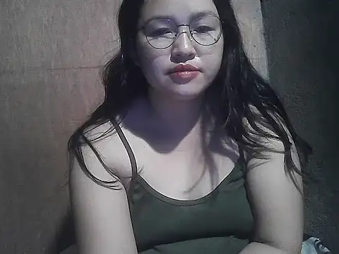 Snapshot of yummy_jyra02167 chatting on January 10, 2026, 8:21 pm yummy jyra02167 online show from January 10, 2026, 8:21 pm