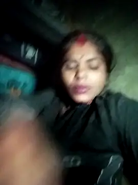 Sexy Rajkumari123 online show from March 4, 2026, 1:28 pm