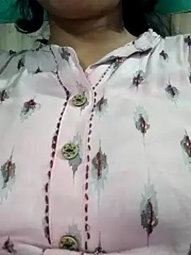 Snapshot of teena-11 chatting on May 15, 2026, 1:40 pm teena-11 online show from May 15, 2026, 1:40 pm