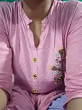 Snapshot of teena-11 chatting on May 17, 2026, 2:13 pm teena-11 online show from May 17, 2026, 2:13 pm