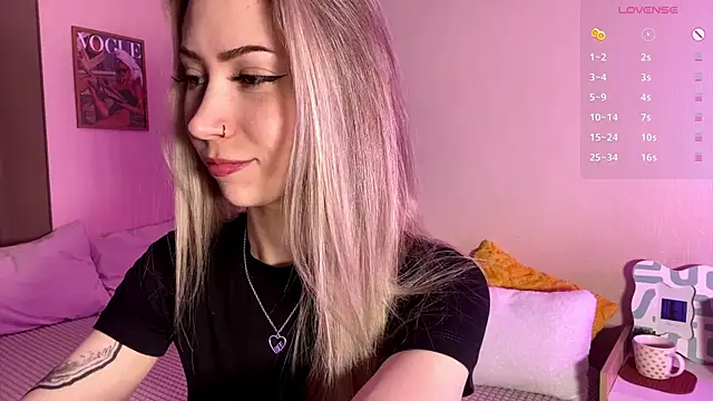 sun under skyy online show from April 1, 2026, 3:29 am