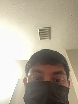 Snapshot of rohitgun023 chatting on December 14, 2025, 5:51 pm rohitgun023 online show from December 14, 2025, 5:51 pm