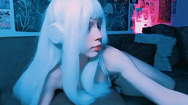 Snapshot of PeacchyPawss chatting on February 25, 2026, 9:24 pm PeacchyPawss online show from February 25, 2026, 9:24 pm