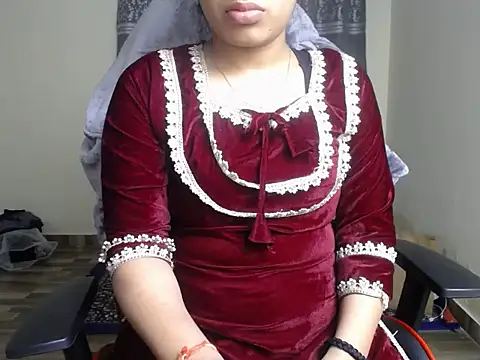 Snapshot of Slay_ishika chatting on January 14, 2026, 12:55 pm Slay ishika online show from January 14, 2026, 12:55 pm