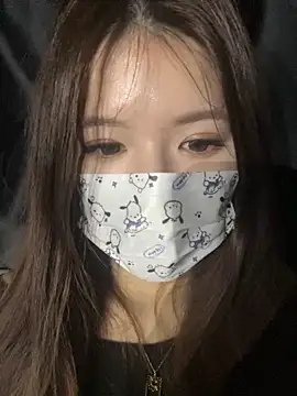 Momochen8839 online show from March 8, 2026, 3:49 pm