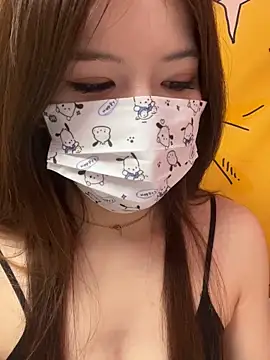 Momochen8839 online show from March 13, 2026, 2:34 pm