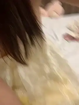 -Bibi-18 online show from May 5, 2026, 2:58 pm
