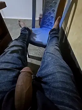 SHARIF12123 online show from December 23, 2025, 7:39 am