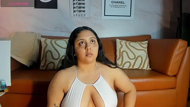 Snapshot of EVANGELIINE_21 chatting on April 30, 2026, 7:09 pm EVANGELIINE 21 online show from April 30, 2026, 7:09 pm