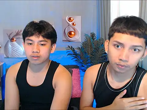 dylan hardfucker online show from February 19, 2026, 2:02 pm