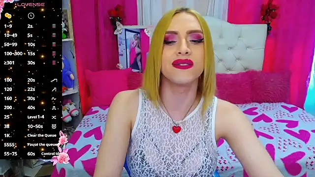 Snapshot of golden_girl01 chatting on May 27, 2026, 6:16 pm golden girl01 online show from May 27, 2026, 6:16 pm