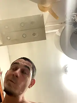 marcoboss online show from December 14, 2025, 8:35 pm