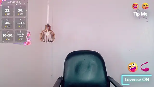 alisson mantiel- online show from December 13, 2025, 7:53 pm