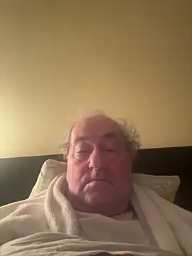 csikar online show from February 4, 2026, 5:35 am