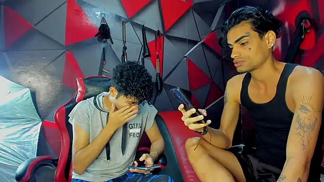 Hot Boys Without Limits online show from January 11, 2026, 4:06 am