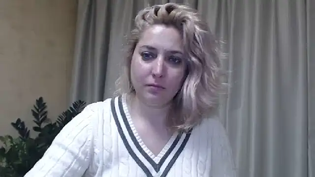 sweetpussy13 online show from January 30, 2025, 9:47 am