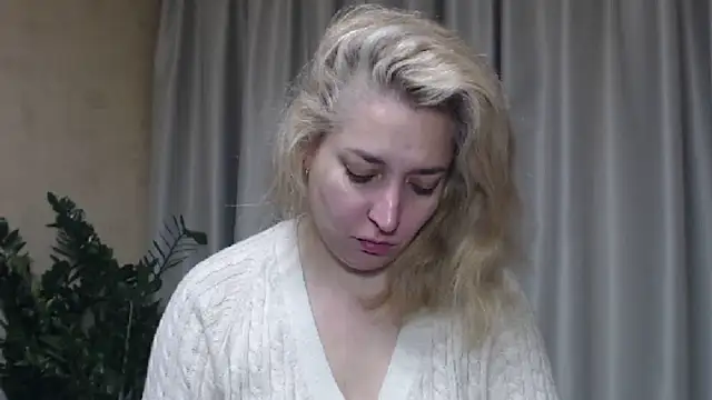 sweetpussy13 online show from October 16, 2025, 4:46 am