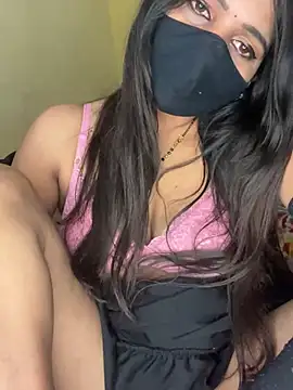 HOT-CUPAL22 online show from January 8, 2026, 7:16 pm