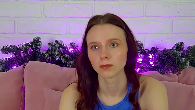 Snapshot of ArinaKubrick chatting on December 17, 2025, 6:25 pm ArinaKubrick online show from December 17, 2025, 6:25 pm