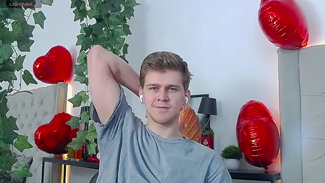 Snapshot of NickJohnas chatting on February 20, 2026, 4:09 am NickJohnas online show from February 20, 2026, 4:09 am