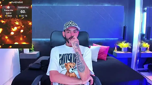 Snapshot of arcangel_harris chatting on March 24, 2026, 7:19 pm arcangel harris online show from March 24, 2026, 7:19 pm