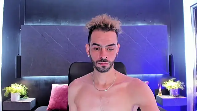 Snapshot of arcangel_harris chatting on March 25, 2026, 7:09 pm arcangel harris online show from March 25, 2026, 7:09 pm