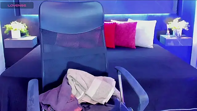 Snapshot of arcangel_harris chatting on April 8, 2026, 7:03 pm arcangel harris online show from April 8, 2026, 7:03 pm