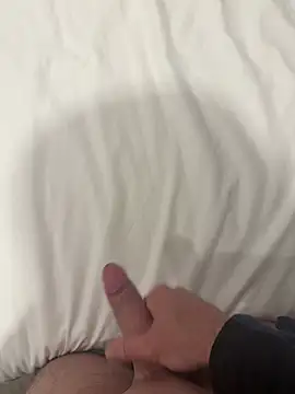 Manu1983el01 online show from March 12, 2026, 5:19 pm