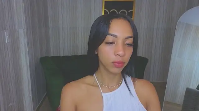 Snapshot of luna_meow_t chatting on February 12, 2026, 7:53 pm luna meow t online show from February 12, 2026, 7:53 pm