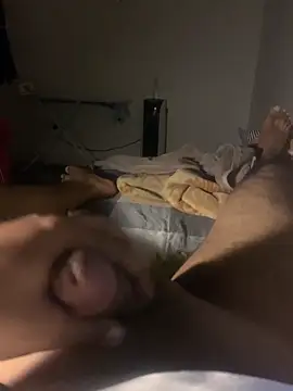 Night outcam online show from January 19, 2026, 11:25 am