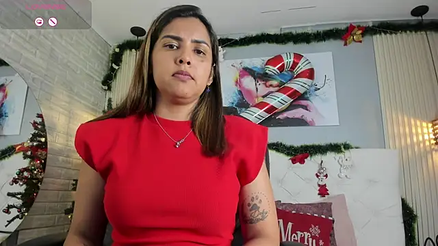 scarletbaker   online show from January 5, 2026, 7:06 pm