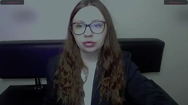 LiliaErmi online show from March 13, 2026, 7:04 am