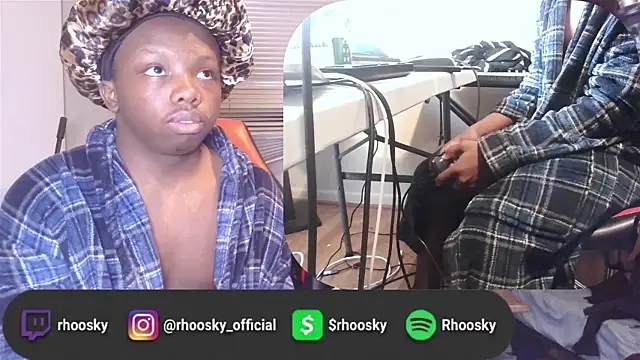 Snapshot of YourLittleBoyfriend chatting on January 6, 2026, 1:20 am YourLittleBoyfriend online show from January 6, 2026, 1:20 am