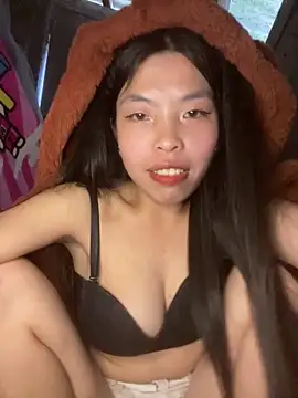 lux-su online show from March 19, 2026, 3:43 am