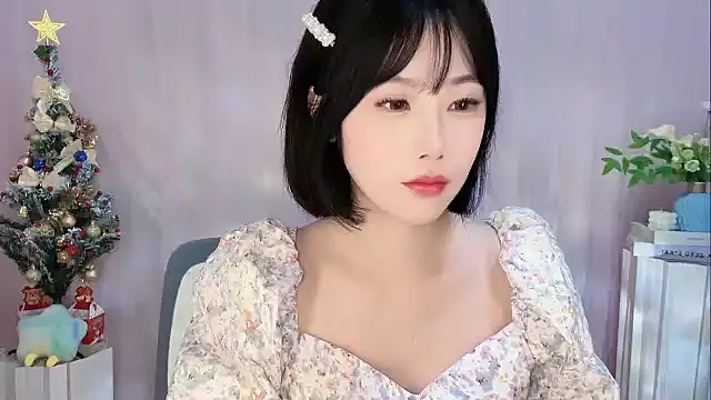 Snapshot of Pinkgirl520 chatting on January 11, 2026, 2:05 am Pinkgirl520 online show from January 11, 2026, 2:05 am