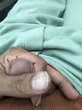 mohit08desi online show from January 14, 2026, 7:03 am