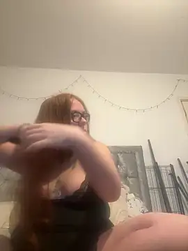 Snapshot of AnnieAinsx chatting on February 11, 2026, 11:59 am AnnieAinsx online show from February 11, 2026, 11:59 am