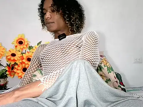 SantiMiller online show from April 14, 2026, 10:10 am