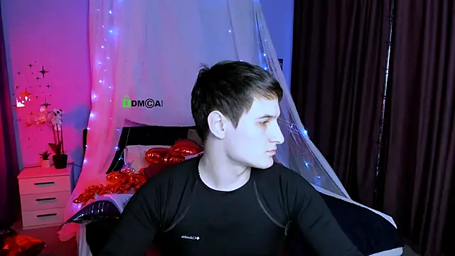 beauty liam online show from February 15, 2026, 8:49 pm